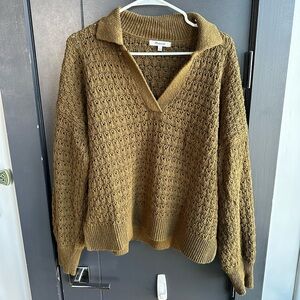 Madewell V-Neck Sweater in golden spinach